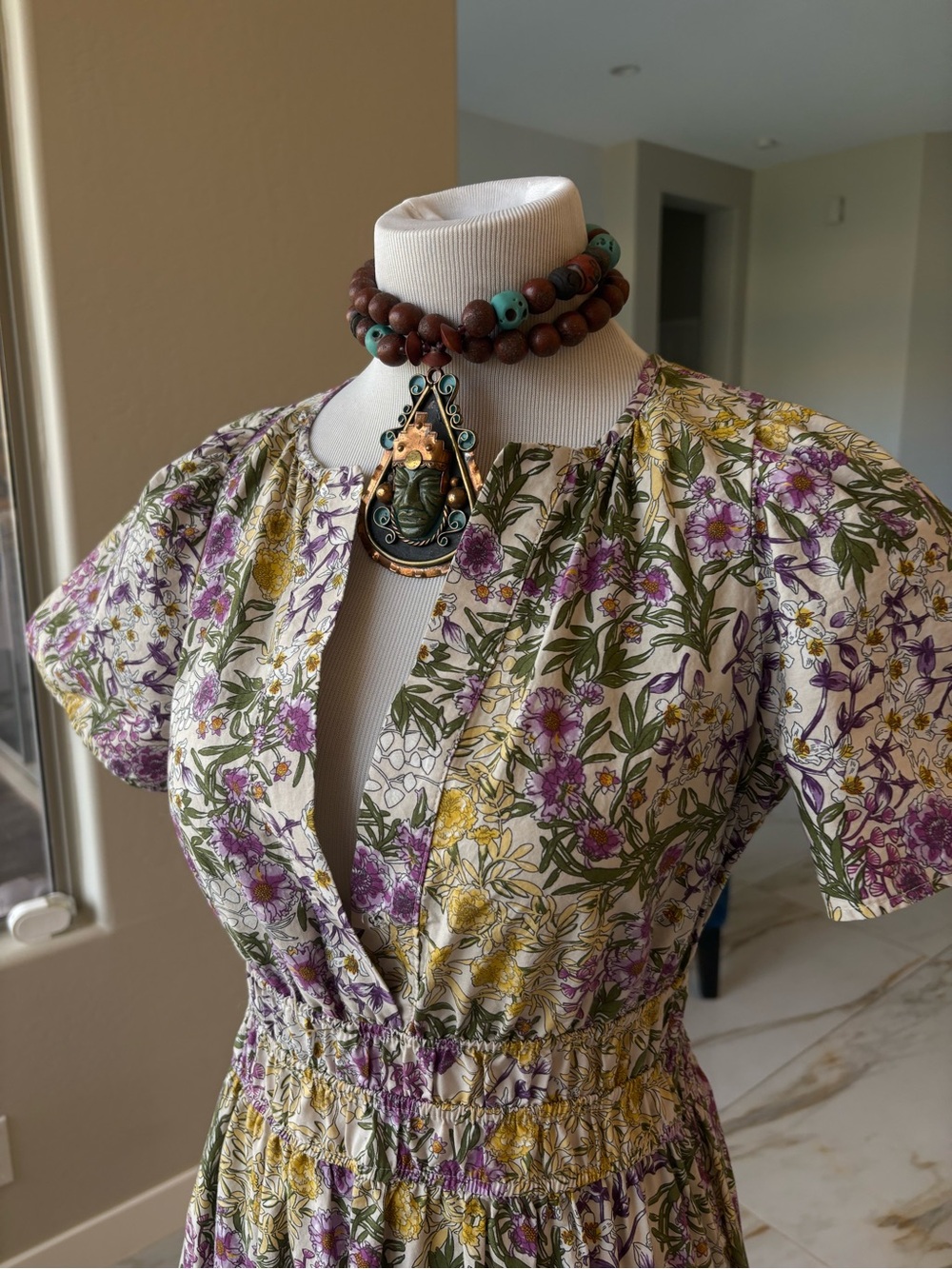 NEW Anthropologie The Somerset Maxi Dress Anthropologie V Neck Lilac Floral 2-4 - Picture 9 of 12